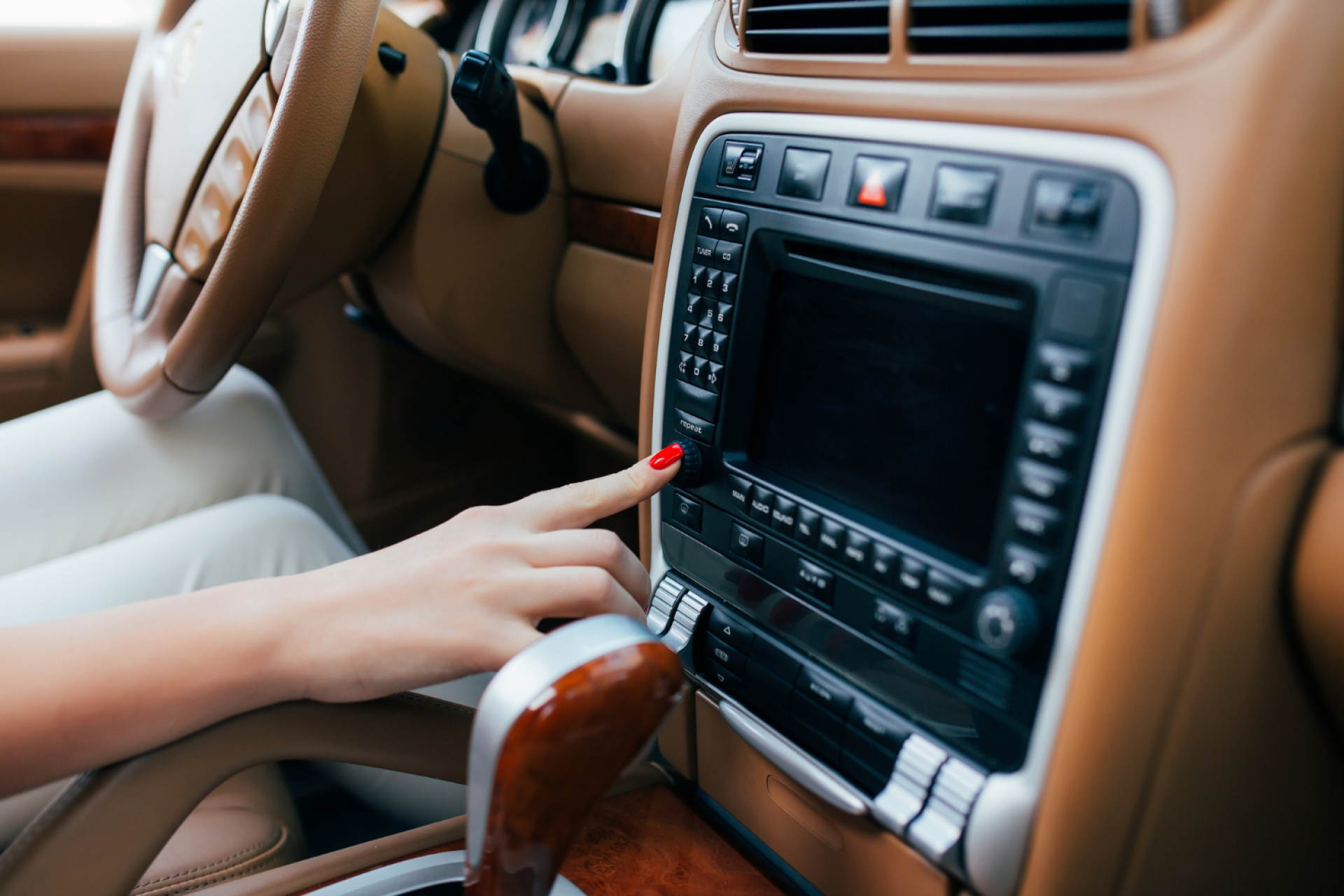 Radio vs. Streaming Services: Why Local Advertisers Get More Bang for Their Buck on WIFM