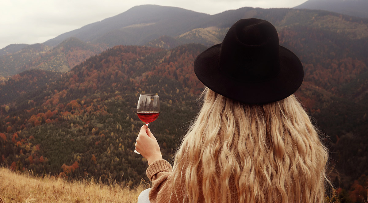 Fall Harvest and Wine Season: Tourism-Driven Ads