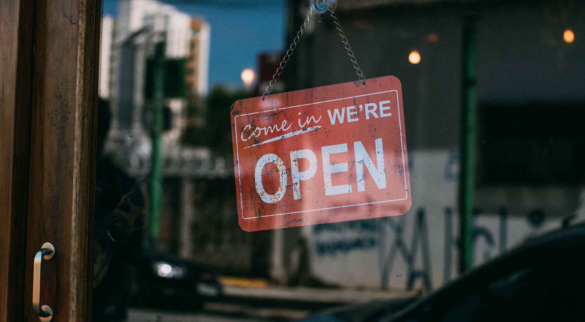 Why Retail Should Advertise on the Radio